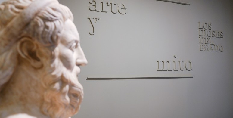 Emotiva inauguración de ‘Arte y Mito’ con el recuerdo de Pérez-Llorca